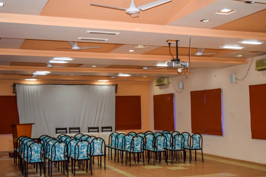 Amidhara Resort Sasan Gir Exterior foto